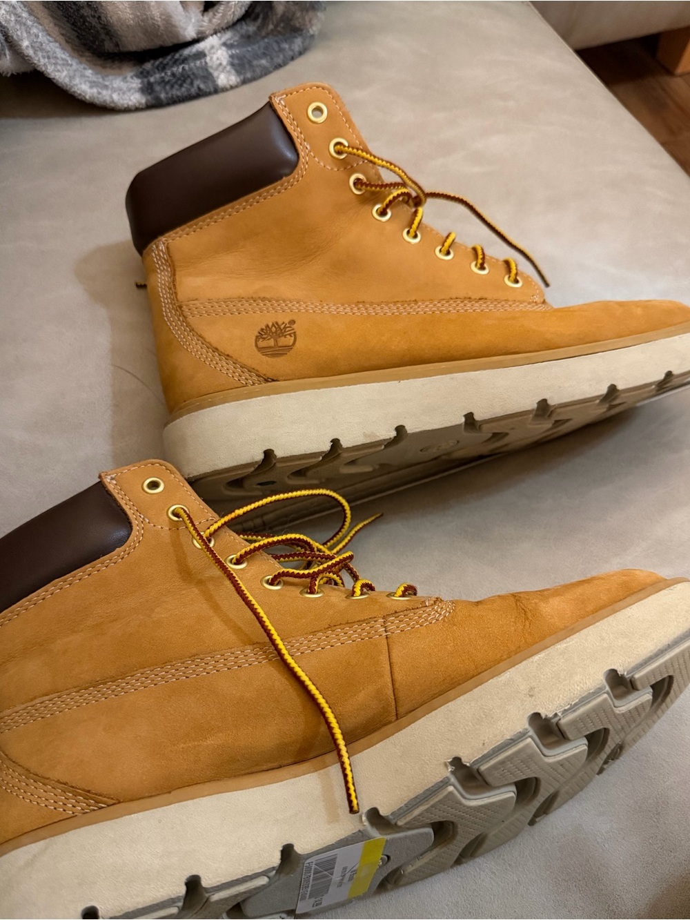 Timberland Wheat Nubuck sensorflex boots, Women’s size 7